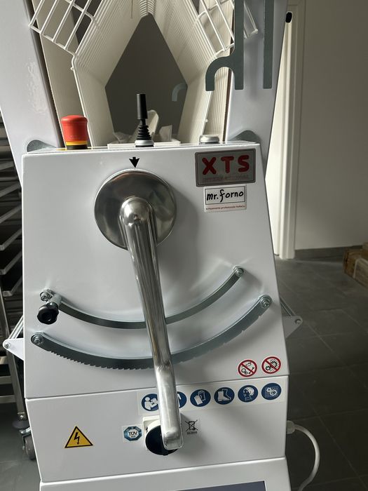 Masina de turat aluat/foietaj XTS ITALIA GP 500 NOUA, GARANTIE