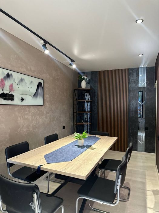 Продаётся офис улица Нукусская-Глинка 88 м2