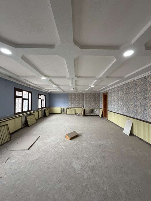 Сдается под гостиницу, бизнес центр, ресторан, клуб.