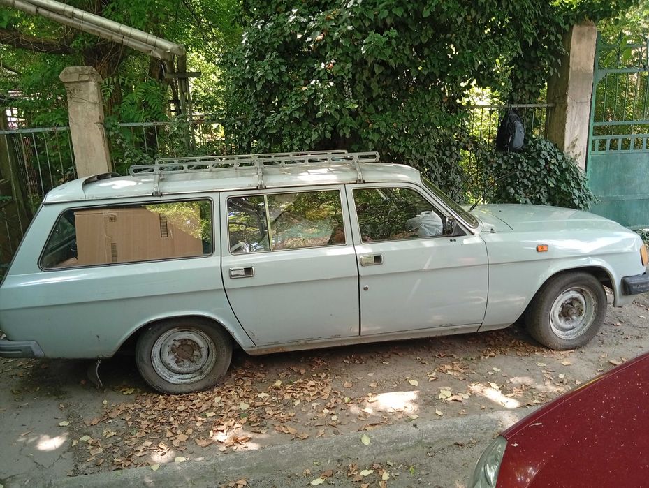 Волга Volga GAZ 31 7-местная 1995г