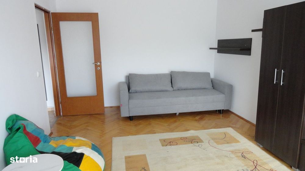 Apartament cu 2 camere decomandate strada Muncitorilor