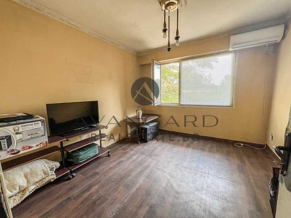 Продава се Двустаен апартамент в Пловдив, Център - 60 кв.м за 1040 €/кв.м - Снимка #3