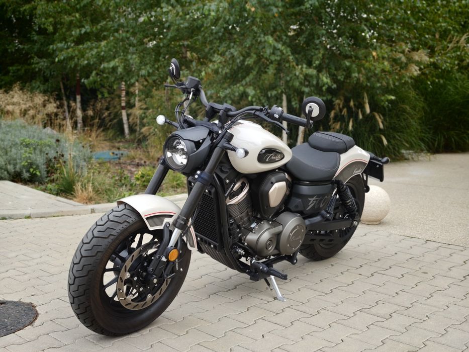 Benda Chincllia 500