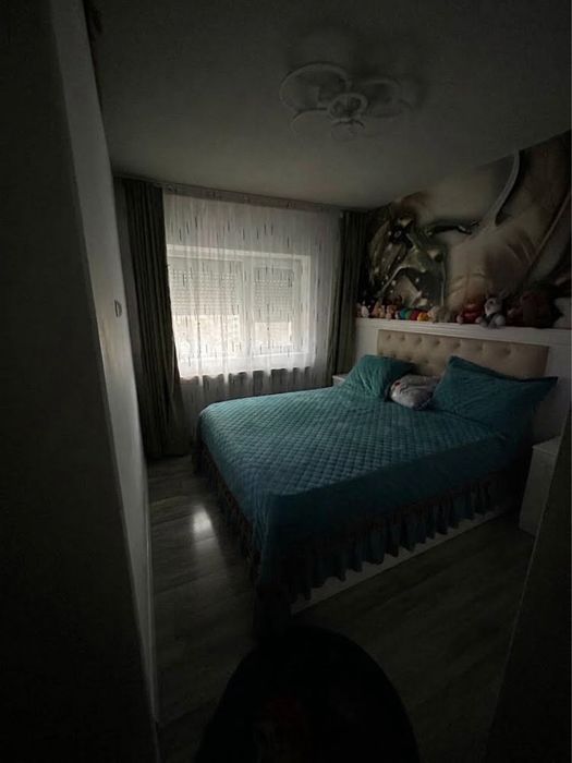 Apartament 3 camere de vanzare-Galati