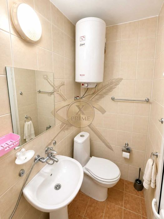 Дава се под наем Едностаен апартамент в Варна, Аспарухово - 20 кв.м за 220 € - Снимка #3