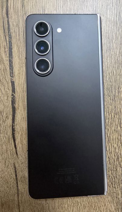 Samsung Galaxy fold 5 - ecran mare defect