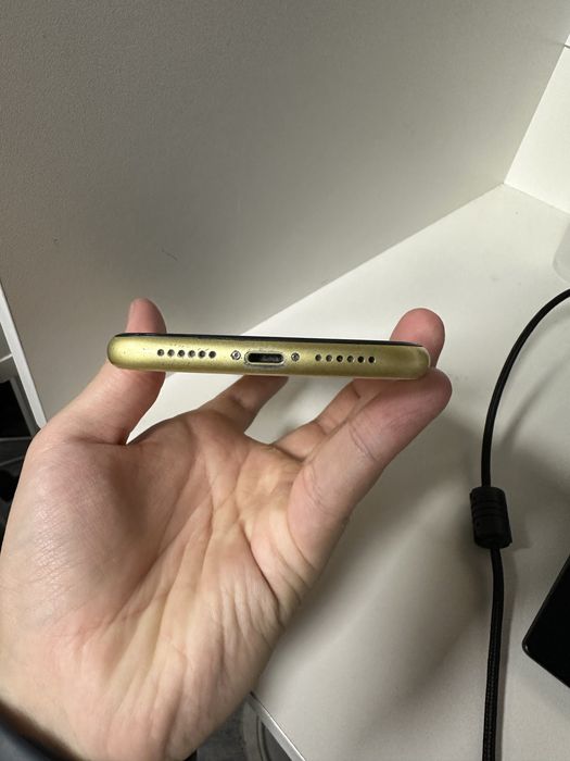 IPhone 11 128гб продам