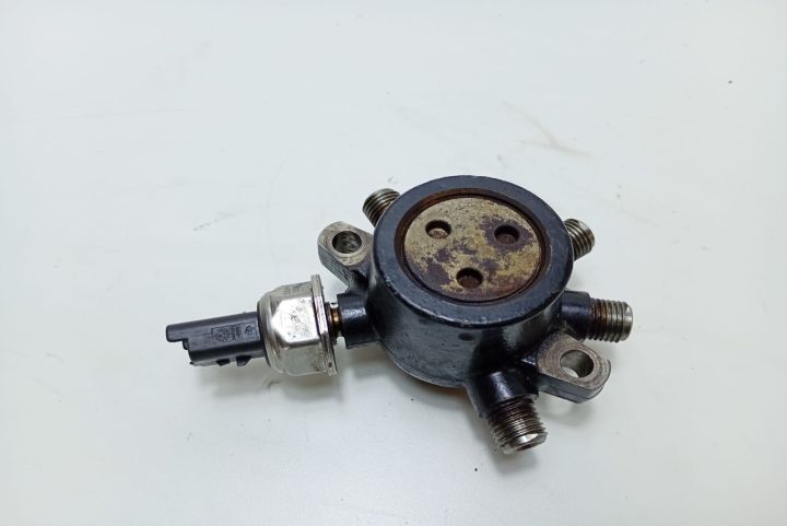 Rampa injectoare  8200057345 Renault Scenic a 2-a generatie