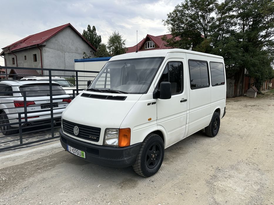 Vand VW LT 2.5 Tdi / 8+1 Locuri / Servo / Fab 1998 / Recent Adus / Posibil Schimb 4800€