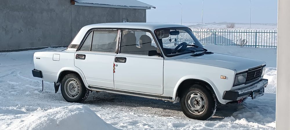 Продам автомашину ВАЗ 05.