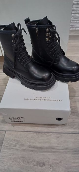 Женские сапоги утепленные