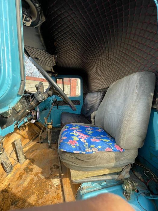 Продам ЗИЛ ромбик каратыш