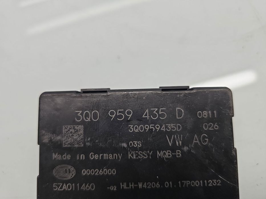 Modul control Keyless Entry Volkswagen Passat B8 Variant (3G5) [Fabr