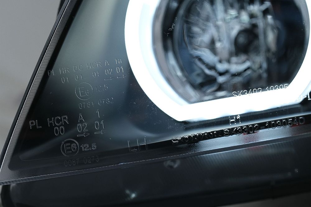 Faruri Xenon U-Led 3D Dual Halo Rims compatibil cu BMW Seria 3 E90 Lim