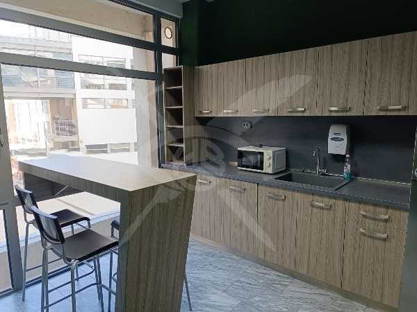 Дава се под наем Офис в Пловдив, Център - 279 кв.м за 472802.13 € - Снимка #1