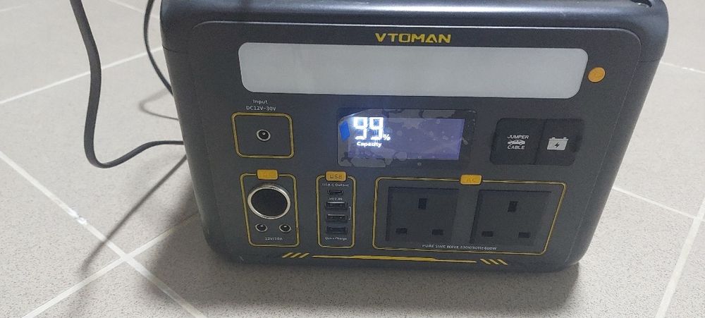 STATIE PORTABILA VTOMAM 600X  cu generator solar