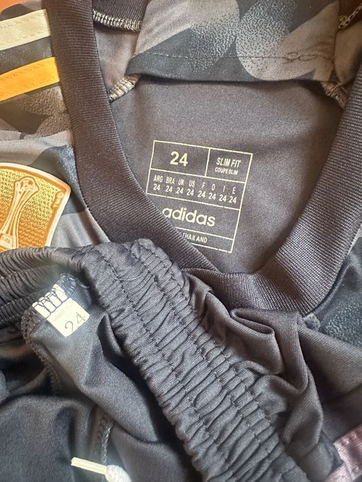 Детски екип REAL MADRID размер 24