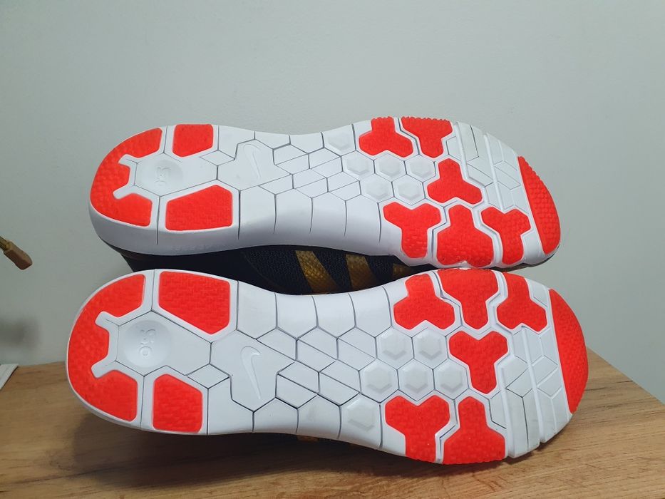 Маратонки Nike iD Free 5.0 TR Flywire