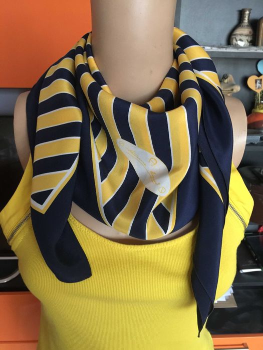 Копринен винтидж шал Etienne Aigner