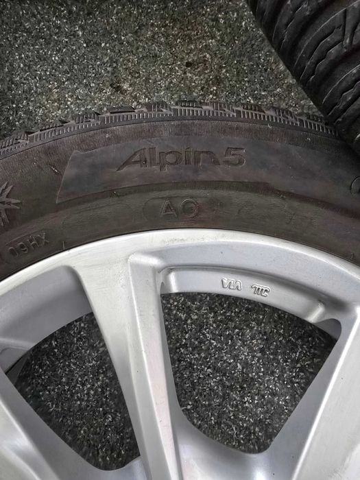Jante Nisan Micra Oxxo anvelope Michelin Alpina5 205 55 R16