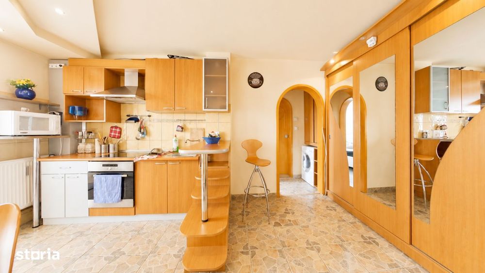 Apartament de inchiriat | Potrivit pentru studenti sau un cuplu | Zona