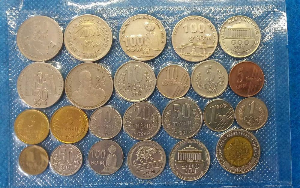 денежные знаки (1994 год- 2017год.)  купюры Узбекистана 12шт