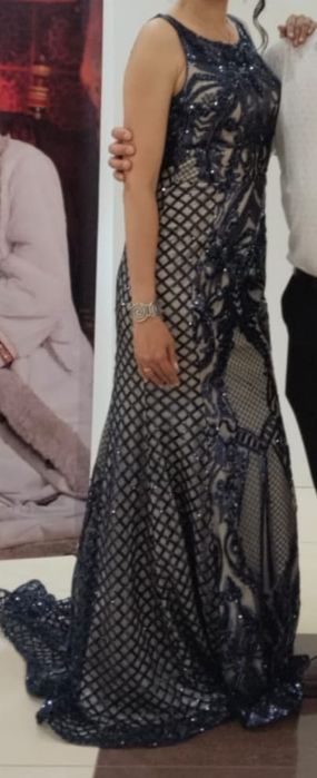 Продам очень красивое платье.