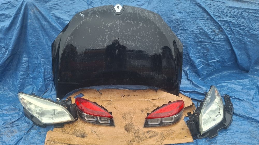 Bara fata capota faruri triple tragar renault megane 3 bara spate trip