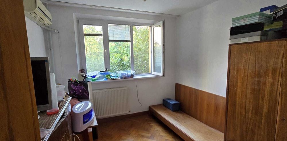 Apartament 4 camere, decomandat, etaj 1/4 – Sector 3, Aleea Fetești