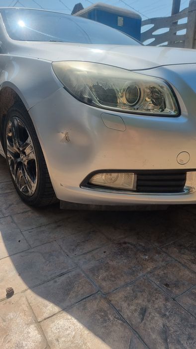 Vând sau schimb Opel Insignia