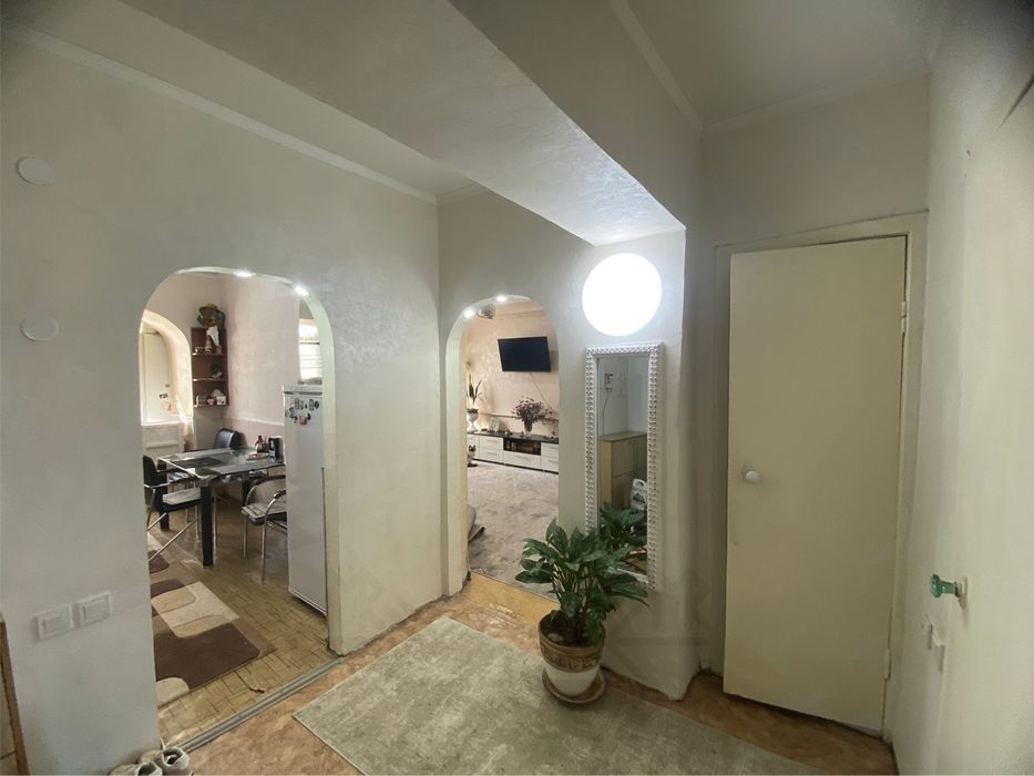 Продам 3х комнатную