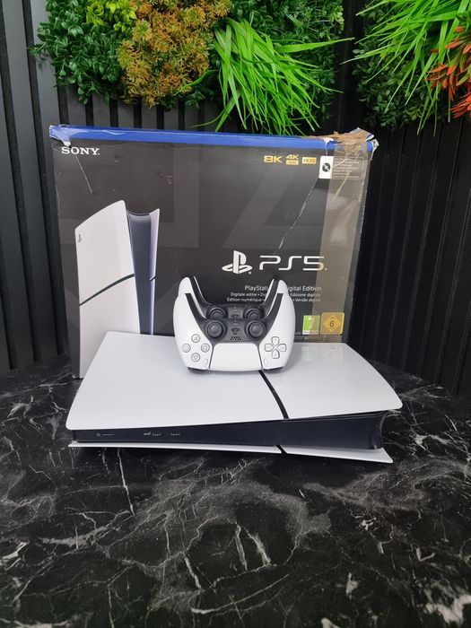 Noble Amanet - PlayStation 5 Digital Edition, 1TB