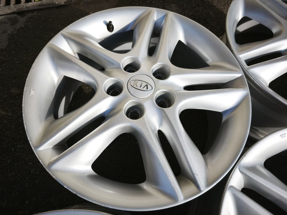 17" оригинални алуминиеви джанти за Kia/Hyundai.