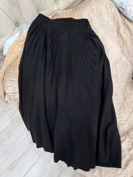 Женская куртка, платья