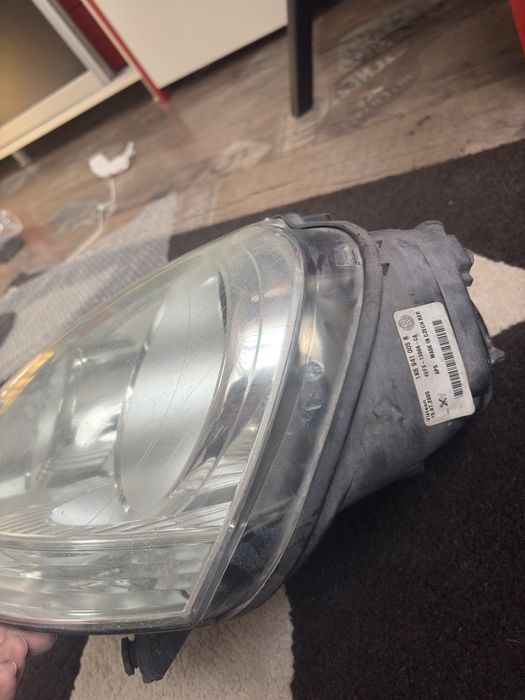 Оригинални халогенни фарове за Golf 5.