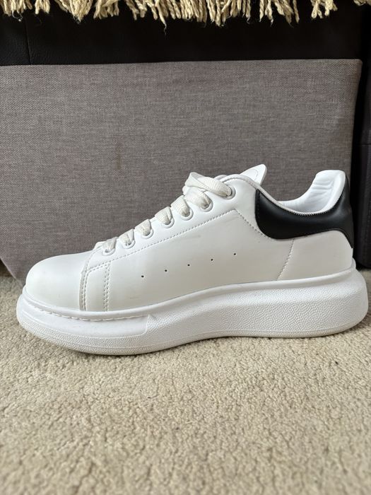 Adidasi Alexander Mcqueen