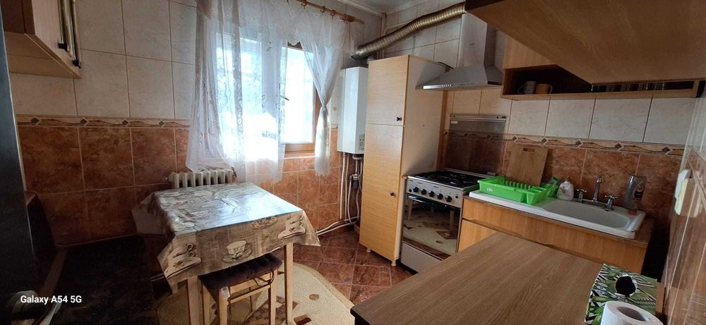 Apartament de inchiriat 3 camere Nicolina