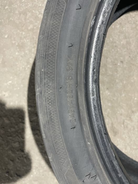 Автошины б/у 245/40/18