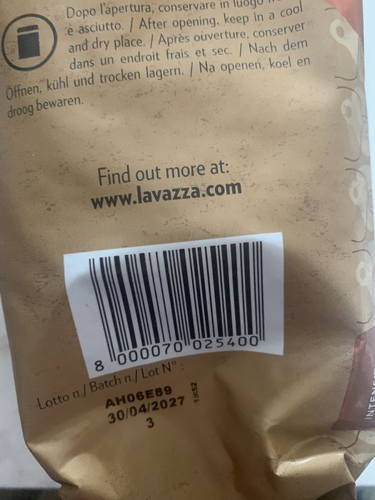 Vând cafea Lavazza