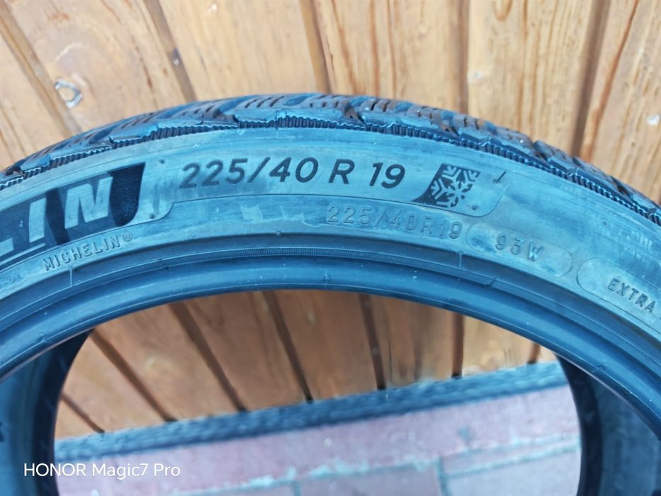 2xCauciucuri de iarna 225 40R19 93W Michelin Pilot Alpin 5 2020