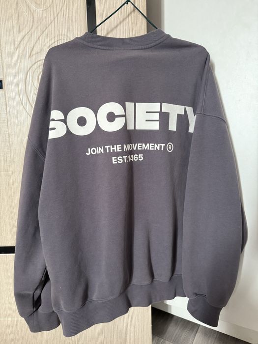 Продаю кофту qazaq republic