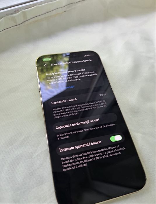 Vând iPhone 12 Pro – 128 GB