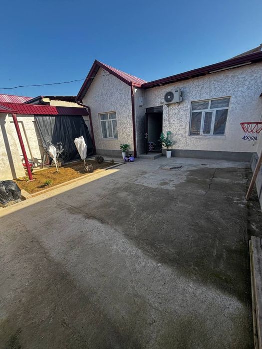 Srochno Uy sotiladi tolabekdan 3xonali uchastka