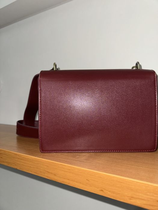 Продам женскую сумку