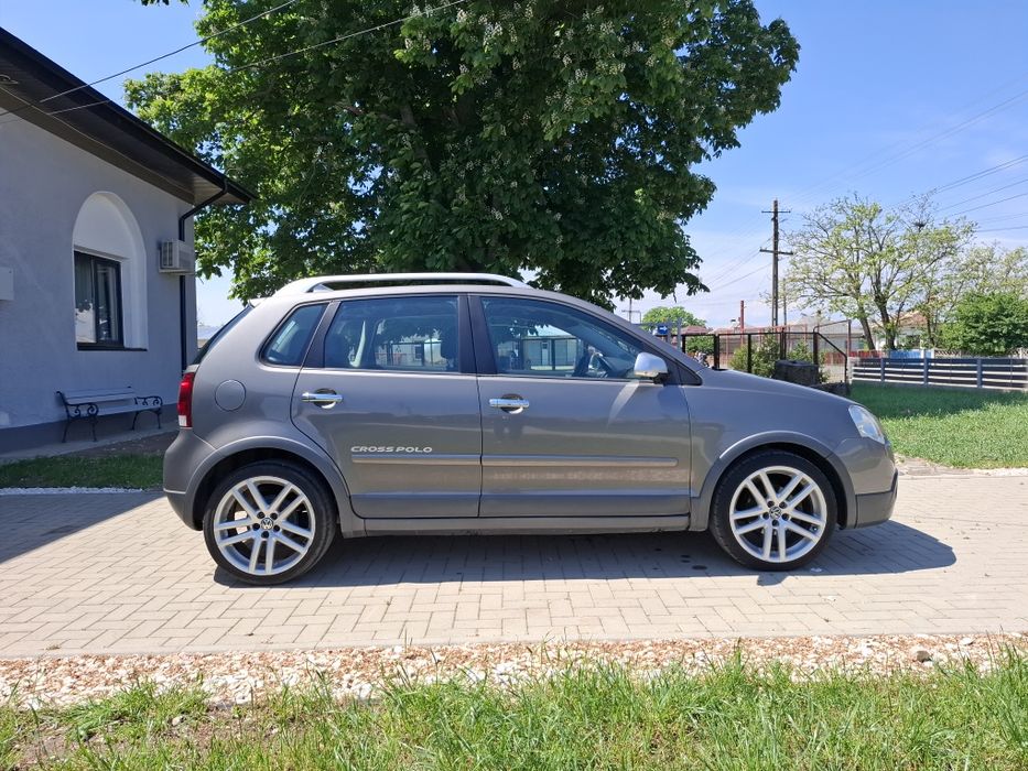 VOLKSWAGEN Polo 2009 — imagine 2