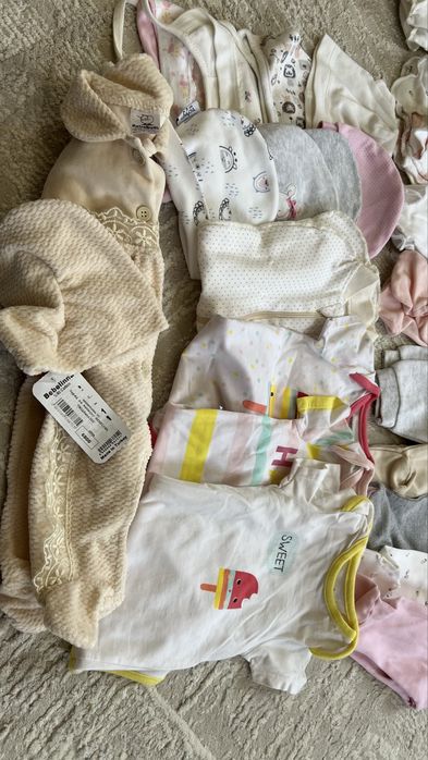 Одежда для новорожденной девочки