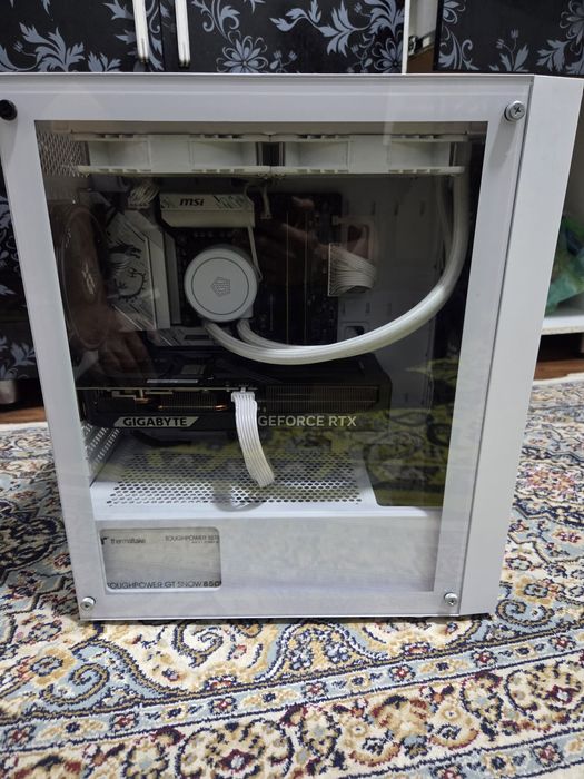 Игровой ПК i7-12700KF / RTX 5070 / 32GB / 4TB + монитор 320Hz и перифе