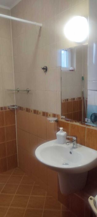 Дава се под наем Тристаен апартамент в к.к. Слънчев бряг - 81 кв.м за 918 € - Снимка #5