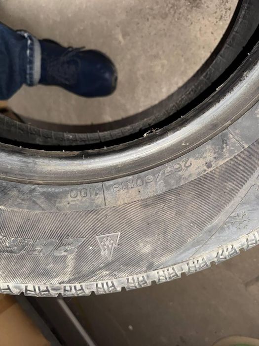 Резина зима 265/60/R18