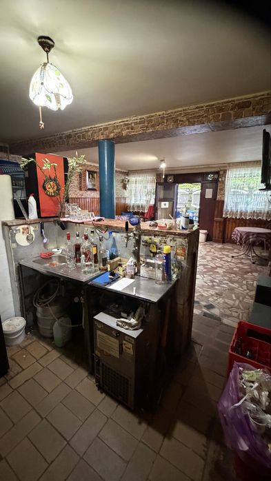 Inchiriez spatiu comercial